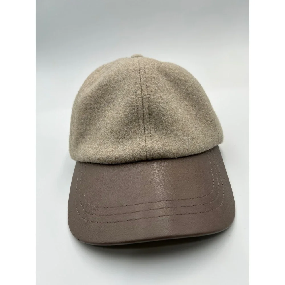 Universal Thread Oatmeal Wool Blend Baseball Cap Brown Faux Leather Brim Hat